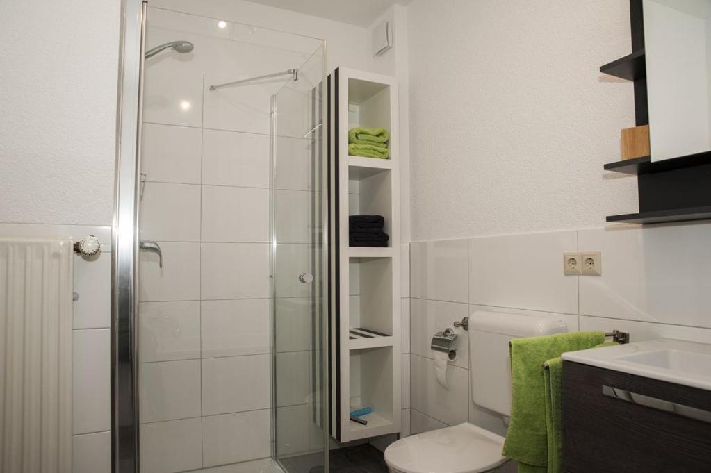 Exklusive Ferienwohnung Mit Balkon, 2 Schlafzimmer Im Haus Sertuerner Einbeck Exterior photo